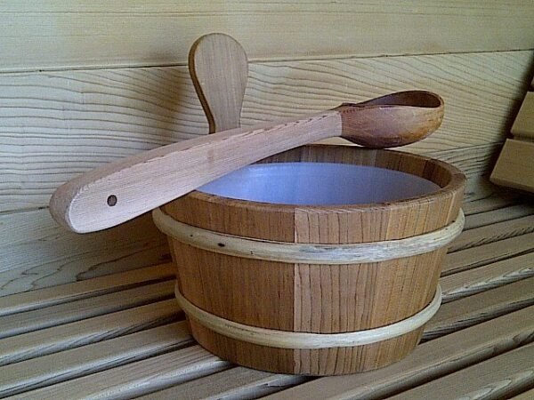 1 Gallon Cedar Sauna Bucket with Cedar Dipper - Image 2