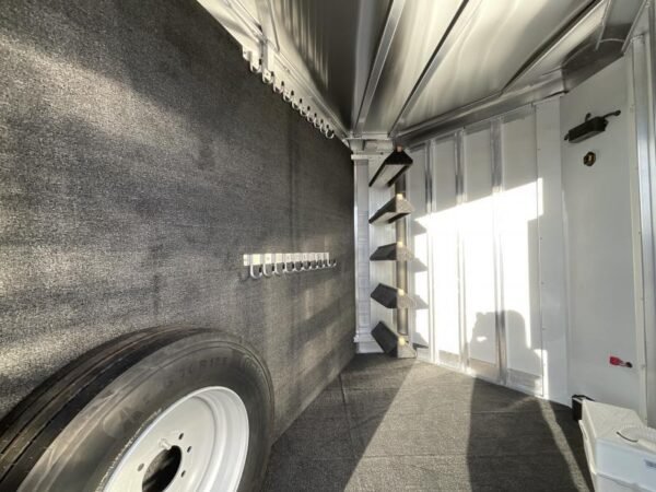 NEW 2024 Elite Trailers 5 Horse Stock Combo BP Horse Trailer - Image 29